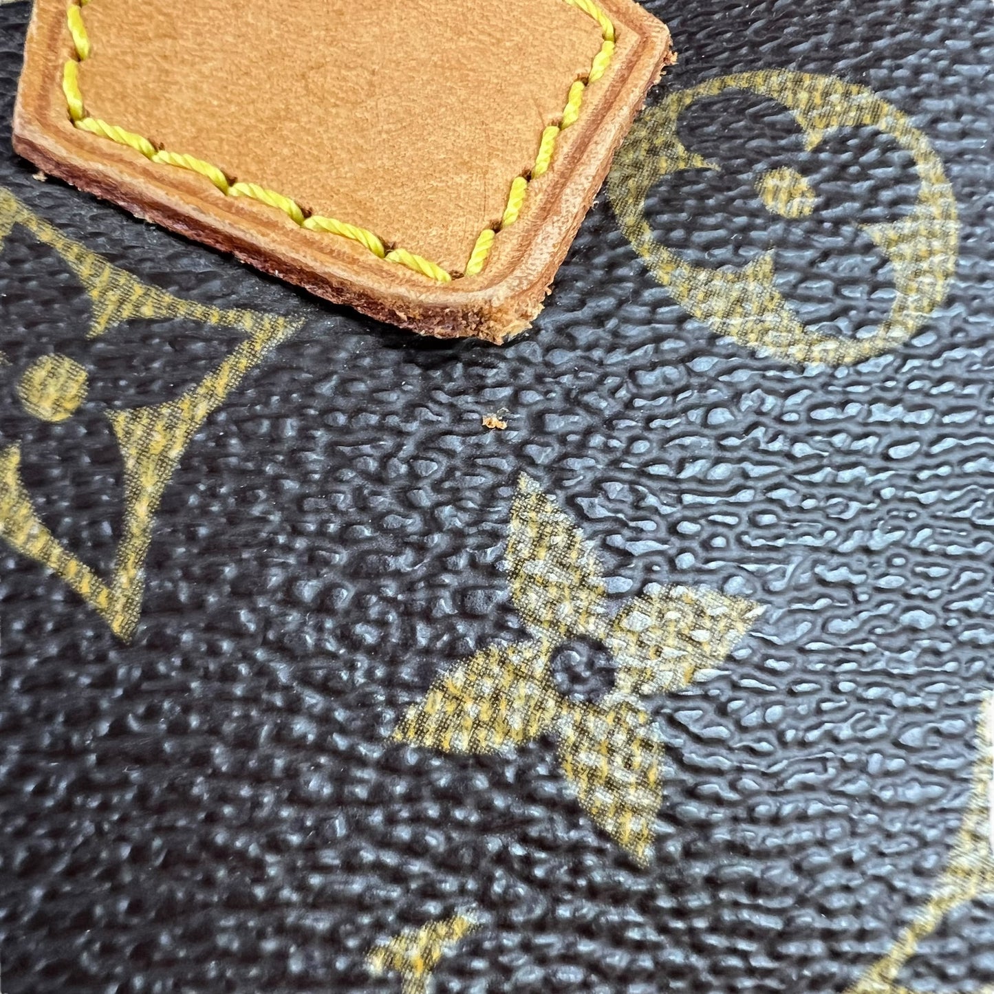 Louis Vuitton Vintage Monogram Speedy 40